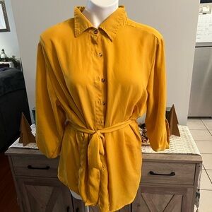 Mileage gold women’s top